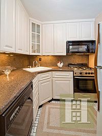 2nd image of 201 E 77th St APT 2A