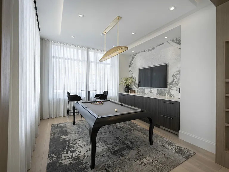 100 Shawmut Ave #811 — Photo 47