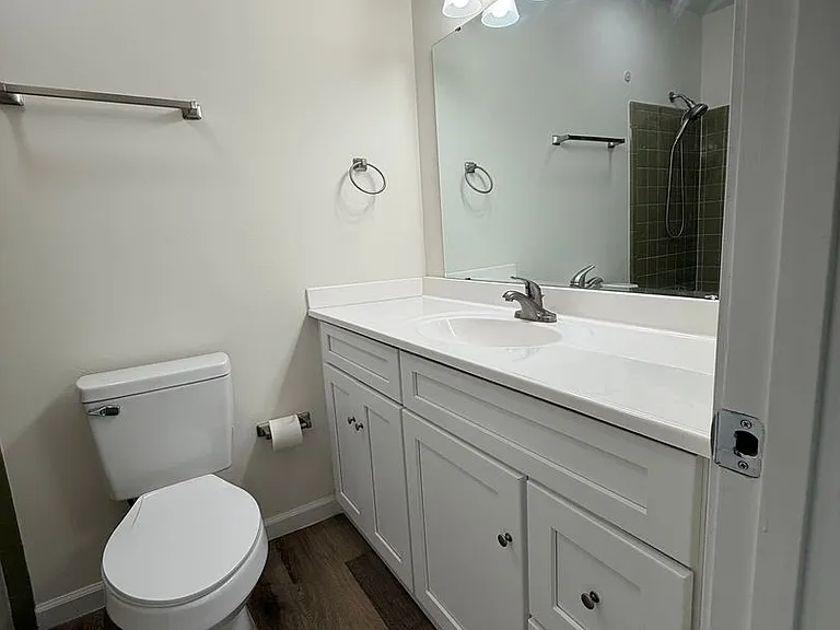 503 Virginia St — Photo 22
