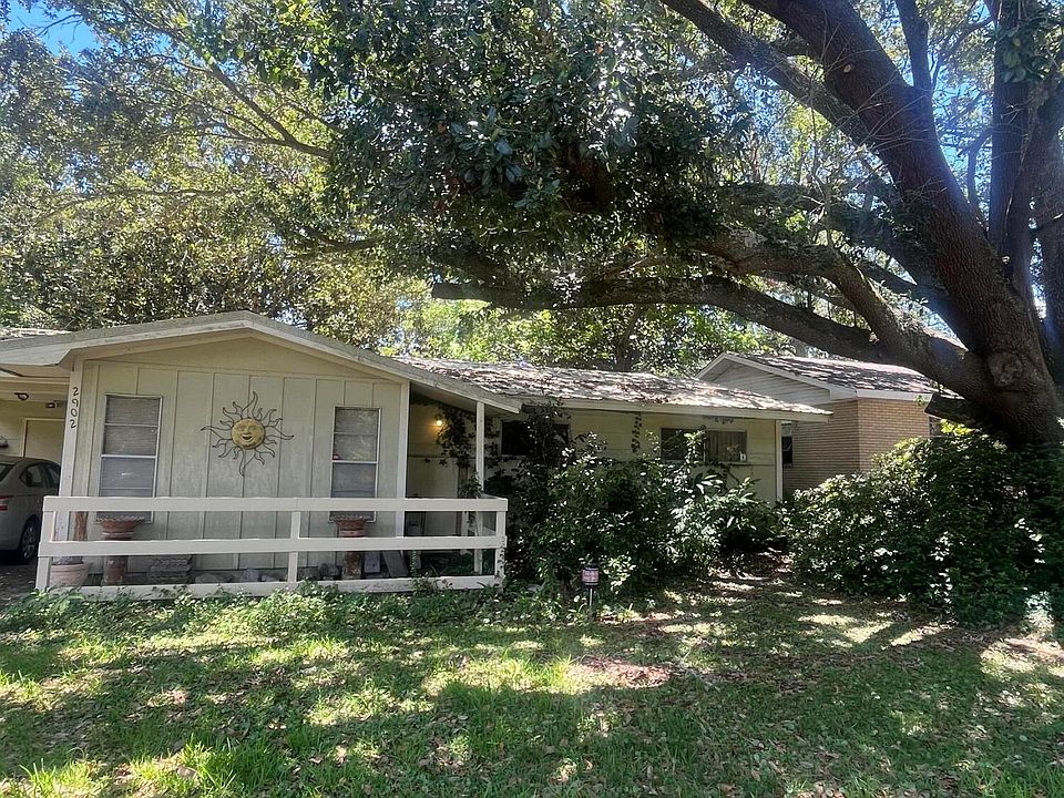 1st image of 2902 Brookwood Ave