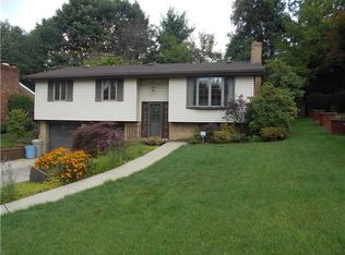 425 Diehl Dr, McKeesport, PA