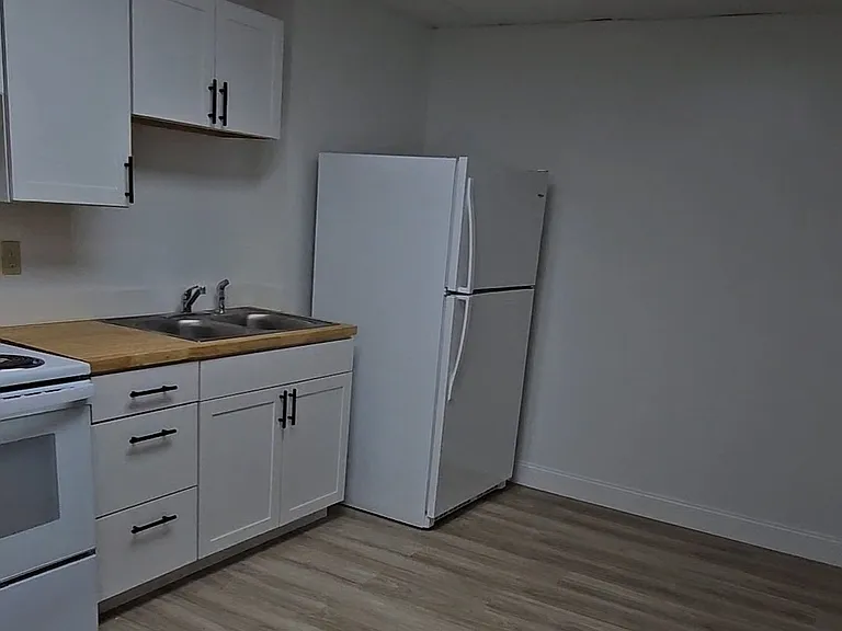 232 Main St #207 — Photo 5