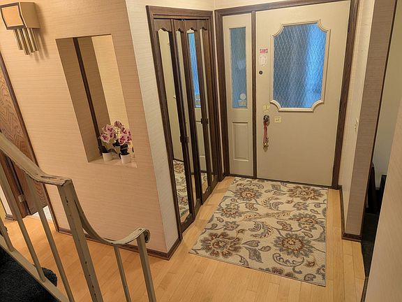 5th image of 1145 Polk Pl NE
