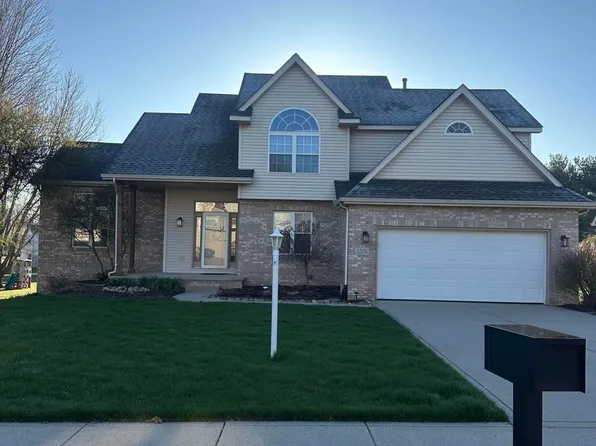 3204 Clairborne Xing, Valparaiso, IN 46385