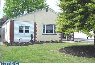 2nd image of 107 Walls Ave