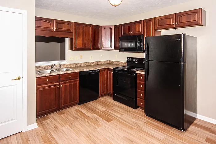 Building Photo - 6545 Deep Run Ct