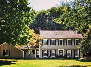 11 E Wedgeway Dr, Terre Haute, IN 47802