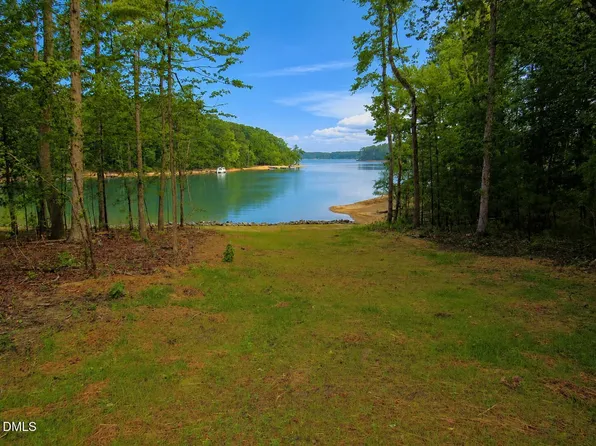 145 Shoreline Dr Lot 4, Manson, NC 27553