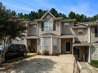 210 Brentwood Dr, Newnan, GA 30263