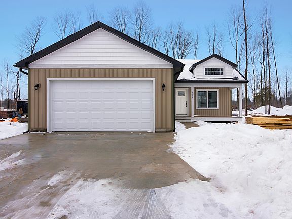 2nd image of 2139 Cottonwood Ave
