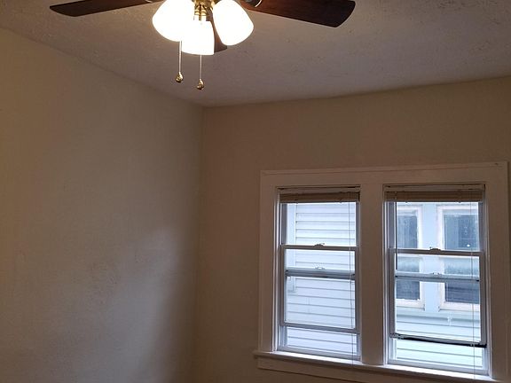 2nd image of 388 E 9th Ave #388