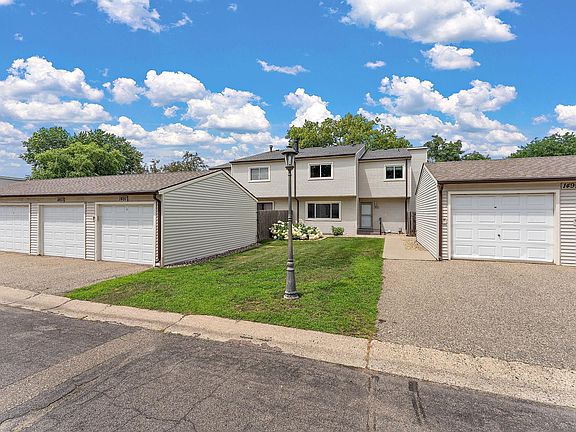 4th image of 1491 Woodview Avenue E