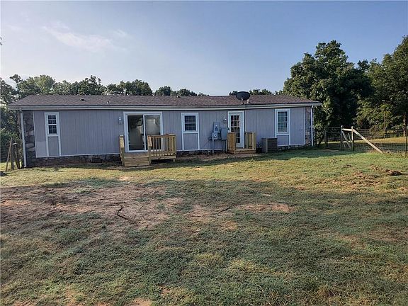 2nd image of 10317 Carolyn Dr