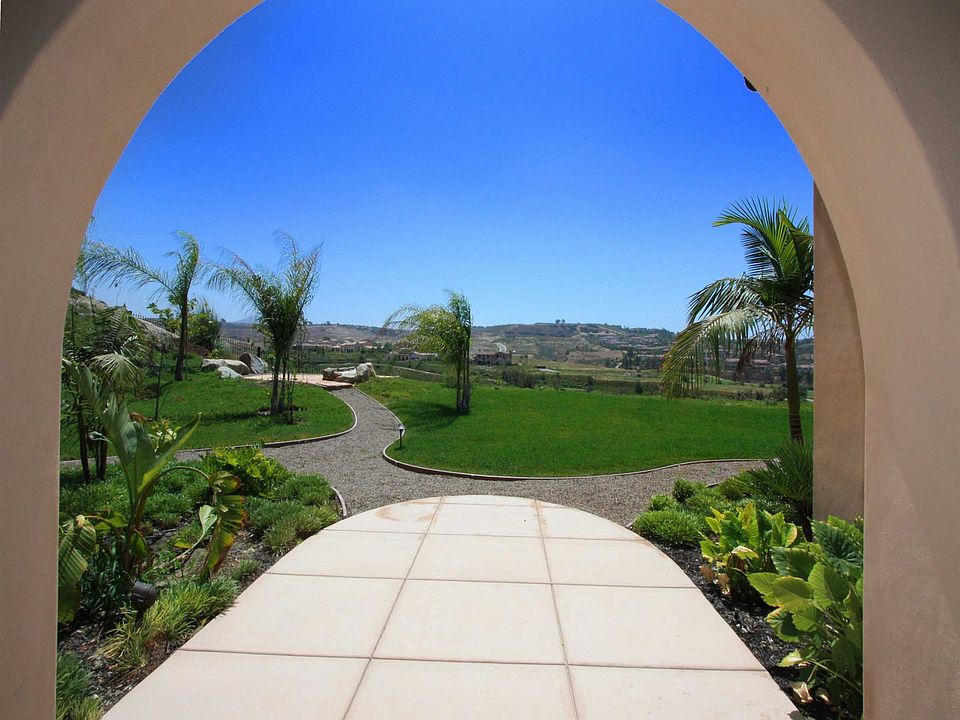 2nd image of 17205 Reflections Cir