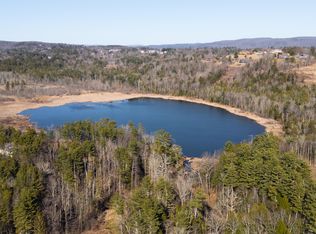 19 Wheatley Dr #21, Lenox, MA 01240