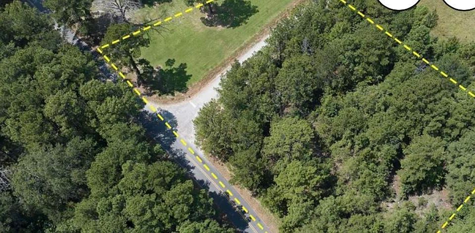1st image of W Hawthorne Rd
