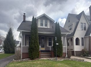 1403 Plainfield Rd, South Euclid, OH 44121