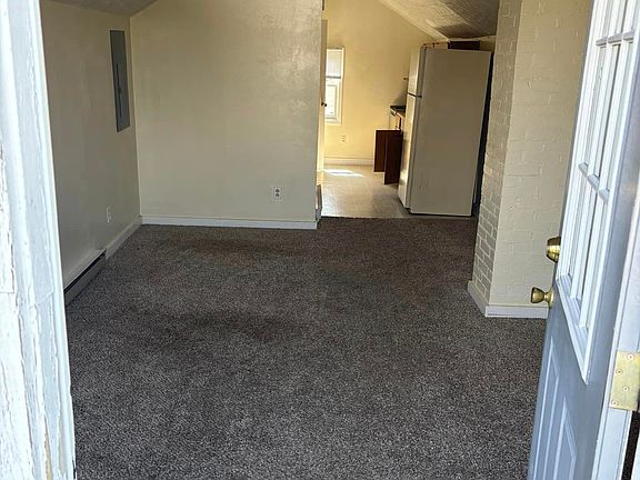 4th image of 611 Clement St #B