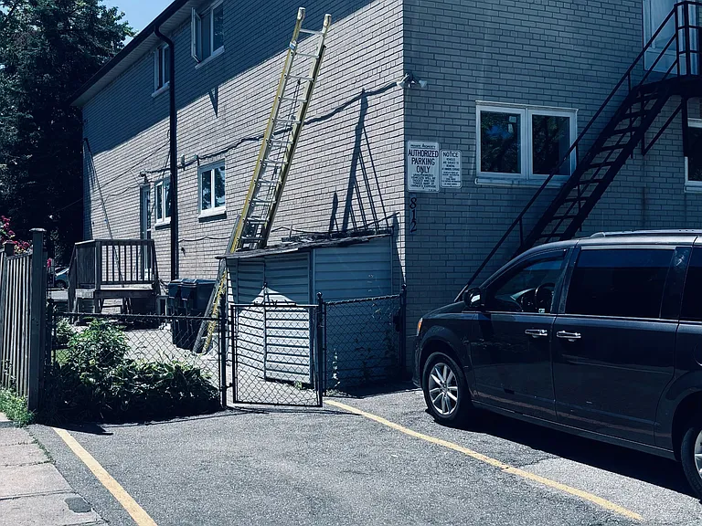 812 Ellesmere Rd #A — Photo 21