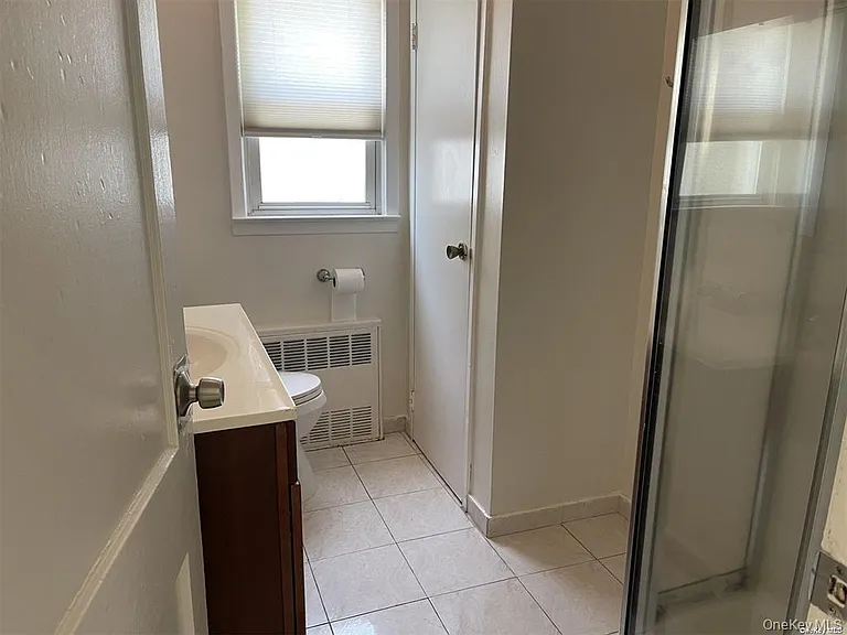 1082 Lynn Pl — Photo 5