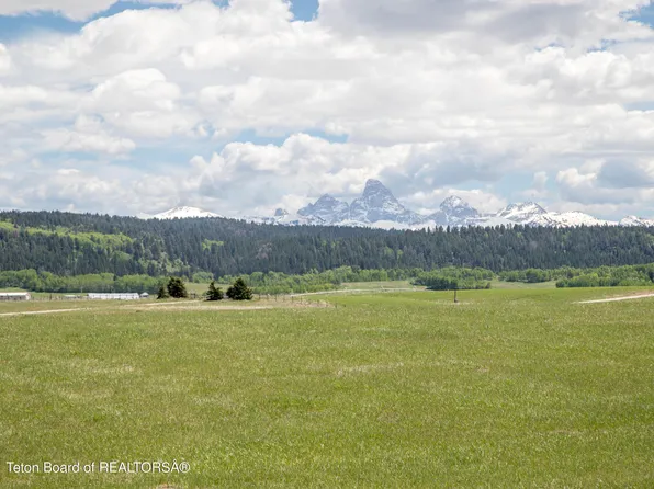 14615 Hummingbird Ln, Tetonia, ID 83452