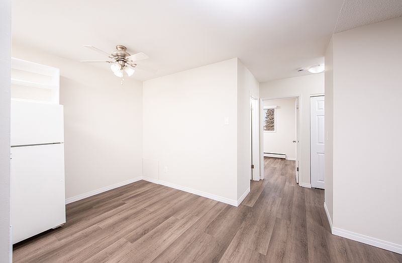 Fort Saskatchewan Apartment for rent - 2 Bedrooms — photo 9