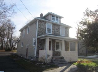 389 Mercer St, Hightstown, NJ 08520