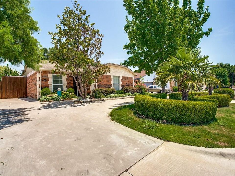 1st image of 3010 Pearson Dr