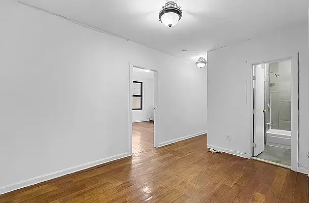 Rented by REAL New York | media 11