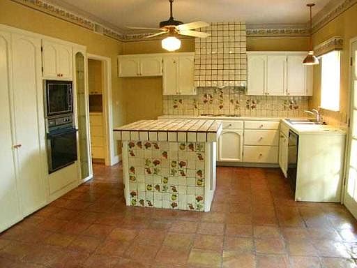 3rd image of 7731 BROADWAY #38F