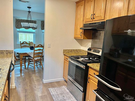 2nd image of 2410 Parker Dr
