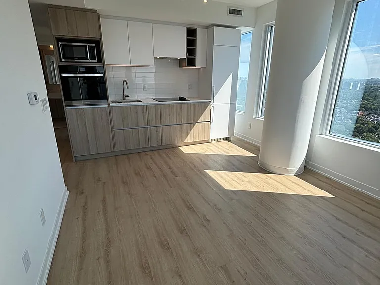 319 Jarvis St #4315 — Photo 3