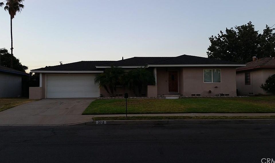 1st image of 372 W Cornell Dr