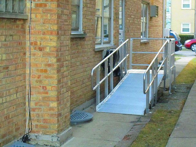 2nd image of 5219 N Reserve Ave Unit 2E