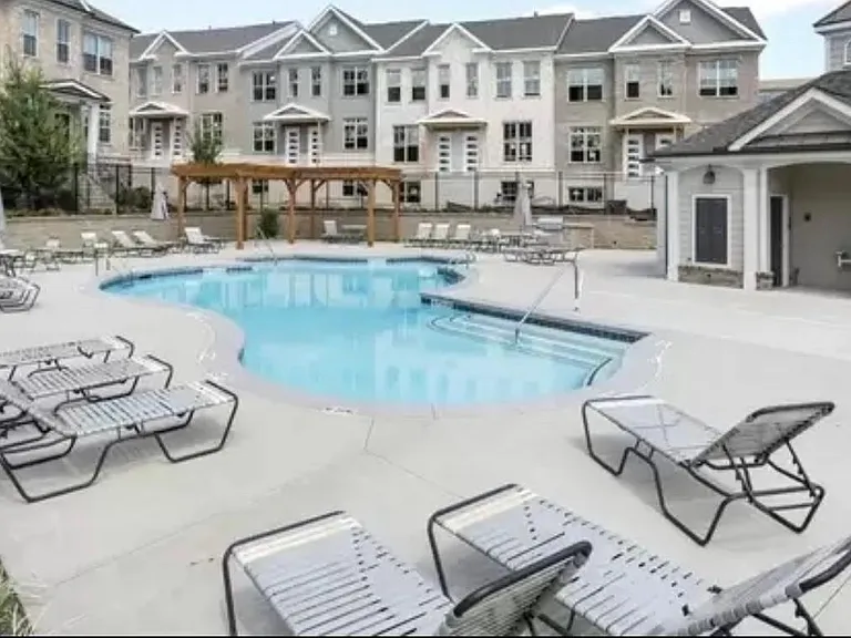 4214 Deming Cir — Photo 16