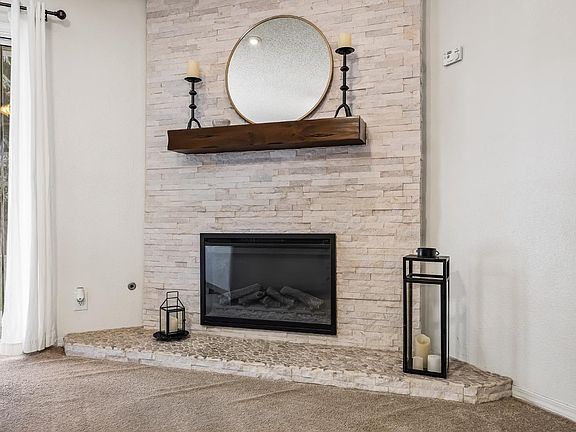 5th image of 1250 E Shaw Ave APT 101