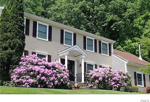 4 Farmview Drive