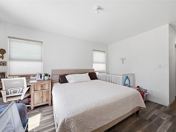 5th image of 10918 Flory St
