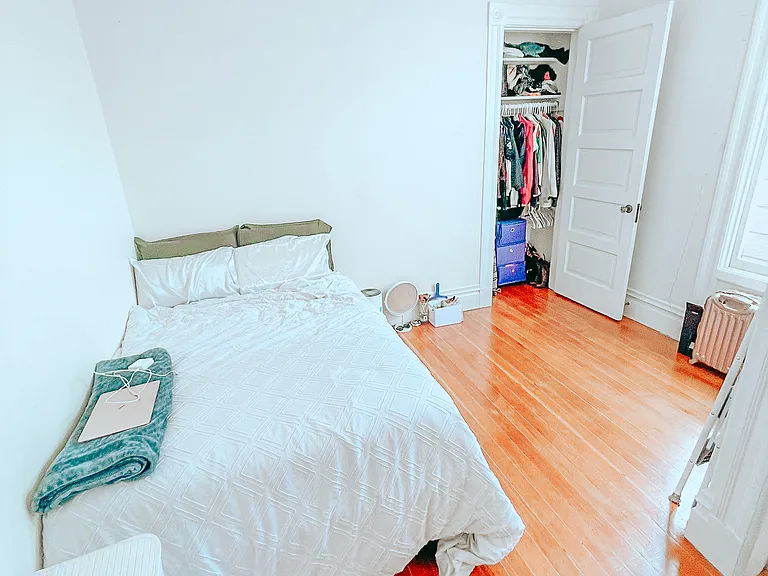 363 6th Ave #1 — Photo 9