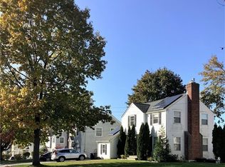 12 Hickory Hill Rd, Eastchester, NY 10709