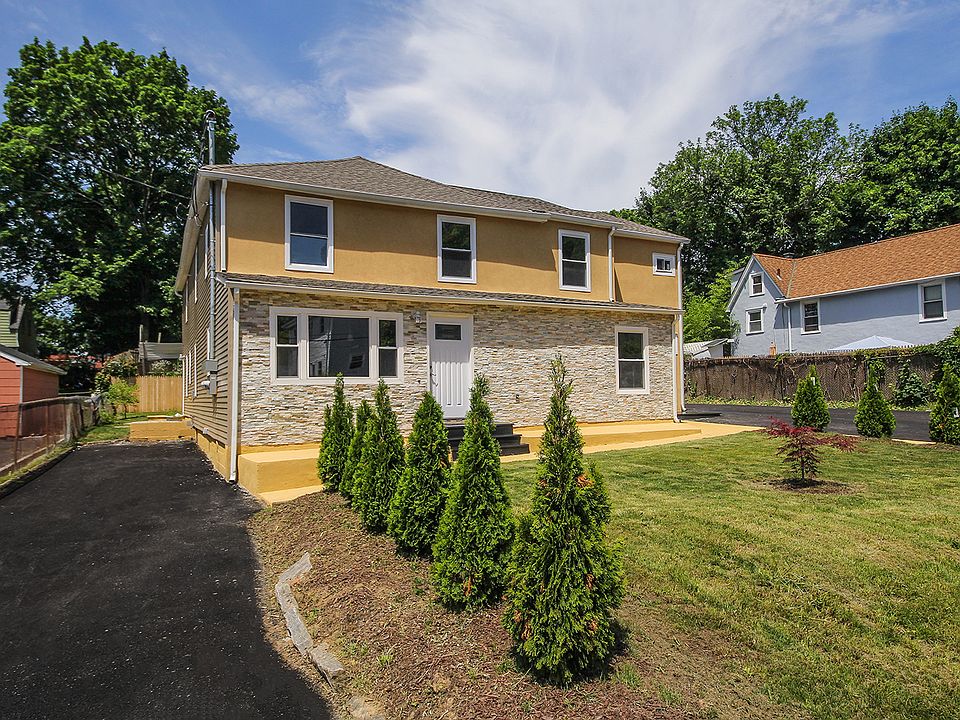 1st image of 131 Cabot Ave #B