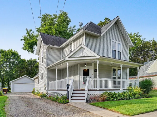 617 W Green St, Marshall, MI 49068