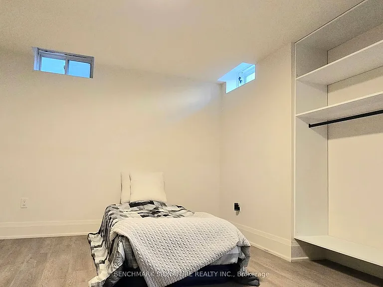 50 Current Dr S #BASEMENT — Photo 4