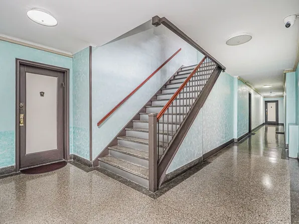 2650 East 13th Street image 25 of 28