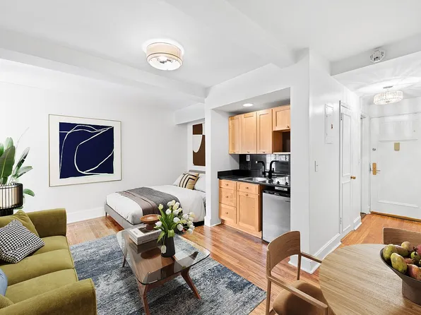 25 Tudor City Pl APT 1009, New York, NY 10017