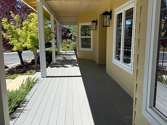 2nd image of 525 Selkirk Ranch Rd