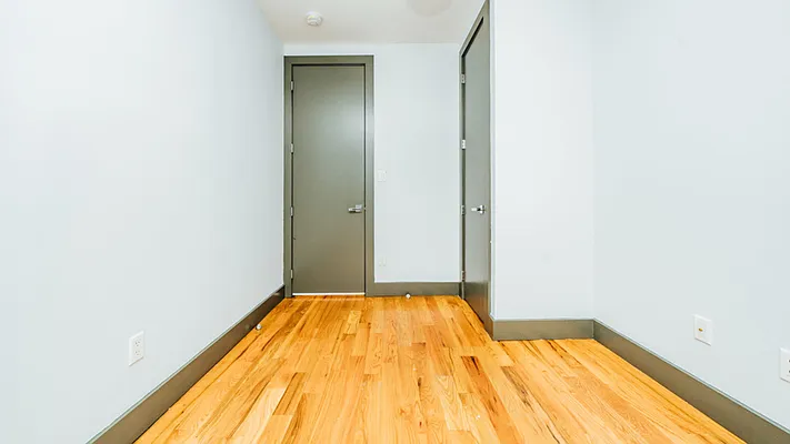 Rented by Nooklyn NYC LLC | media 12