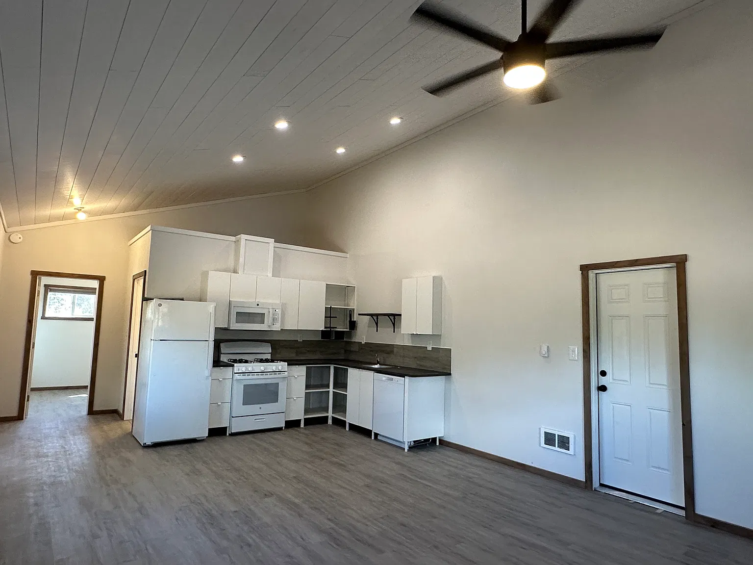 Challis Ct, Bend — Photo 2