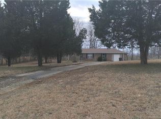 6631 Julie Ln SE, Corydon, IN 47112