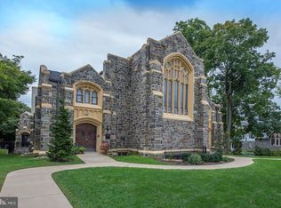 200 Price Ave APT 4, Narberth, PA 19072